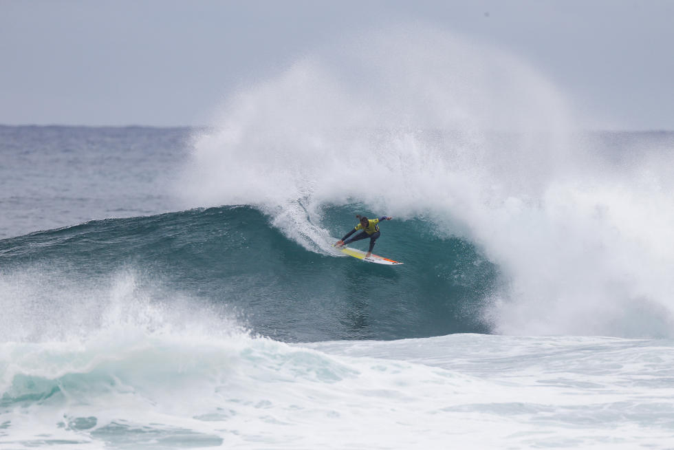 Courtney, que ficou com o segundo lugar, venceu a etapa de Bells Beach. Foto: WSL