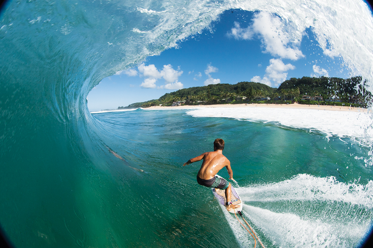 Brasileiro Lucas Silveira conquista QS3000 de Santa Cruz - Surf - Jornal  Record