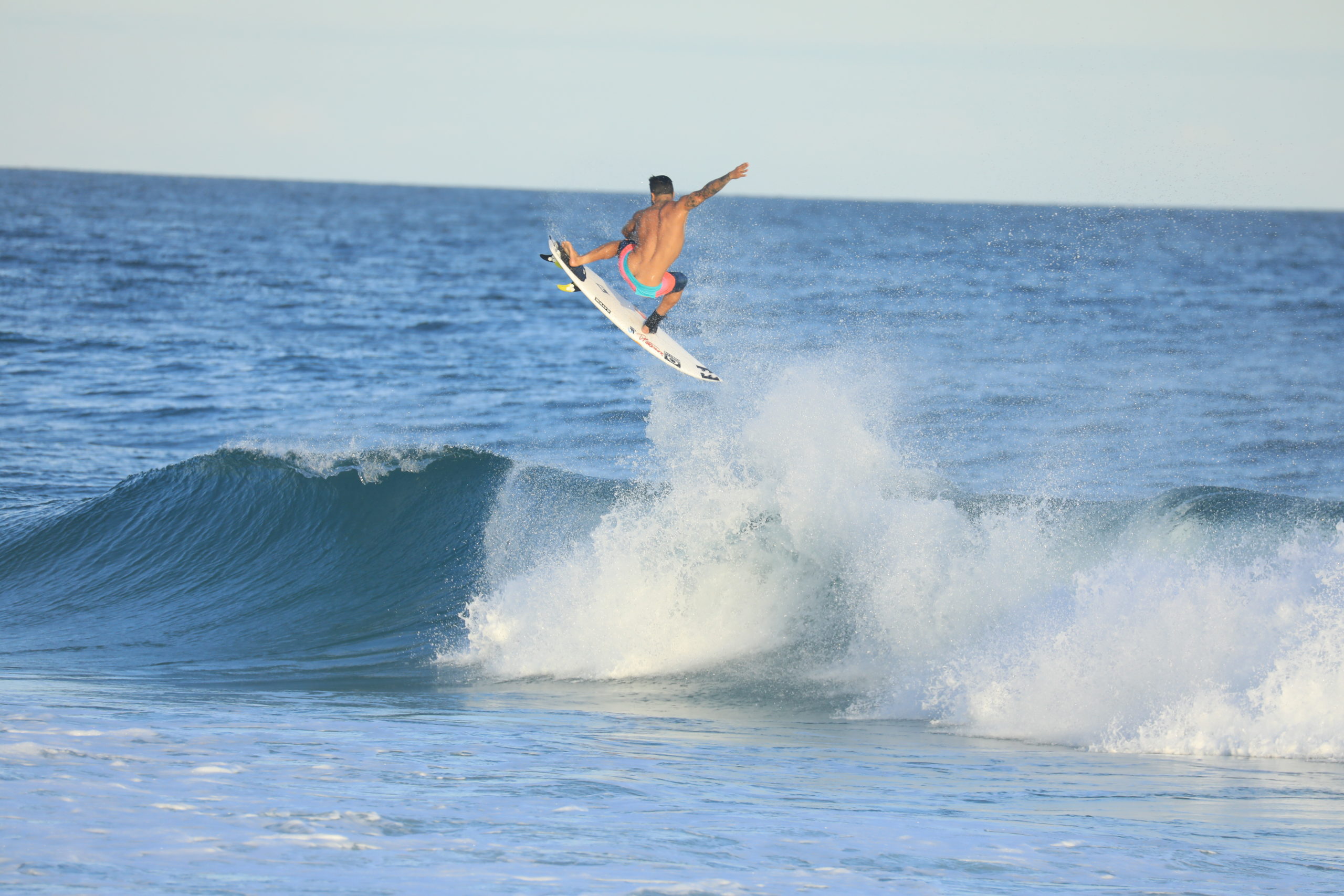 SuperSurf: 160 surfistas de 13 estados - HARDCORE