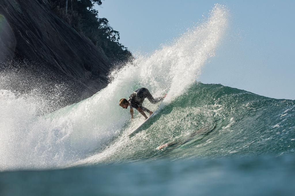 Lucas Silveira surf mundial