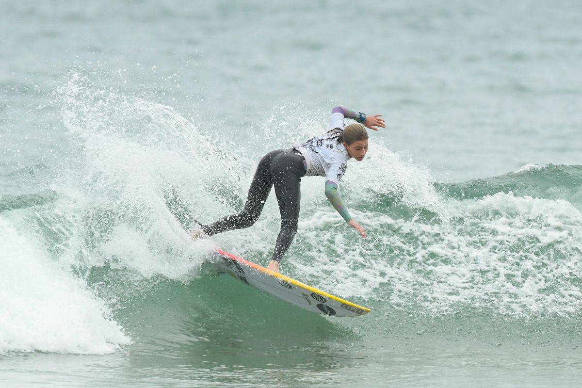 Nova geração dá show na abertura do Circuito Surf Talentos Oceano 2024