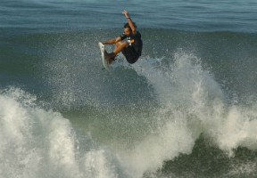 SuperSurf: 160 surfistas de 13 estados - HARDCORE