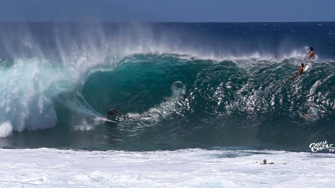 Abril épico no North Shore: Banzai Pipeline sem cortes - SURF HARDCORE