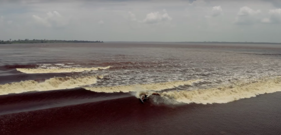 Pororoca Da Indonésia: Surfista Explica Esse Impressionante Fenômeno ...